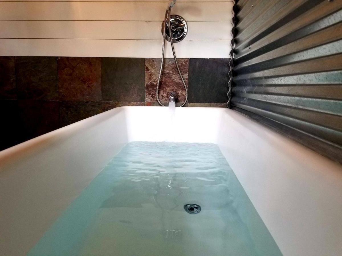 Sacred Mtn River Suites Kernville Eksteriør billede